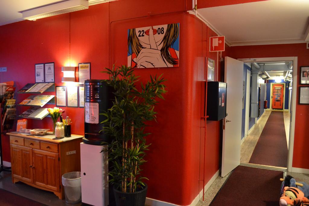 Soedra Bergets Vandrarhem Sundsvall Exterior photo